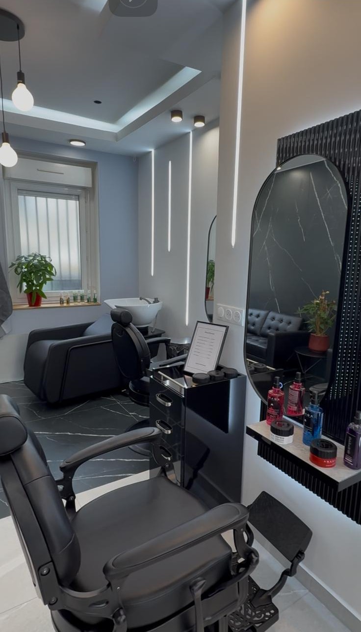 Miroir d'Homme salon